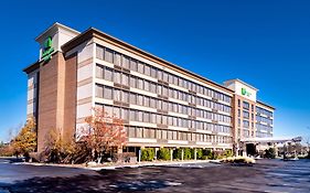 Holiday Inn Warren Michigan